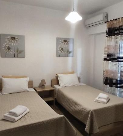 Meteora Mandras House Apartment Kalambaka Bagian luar foto